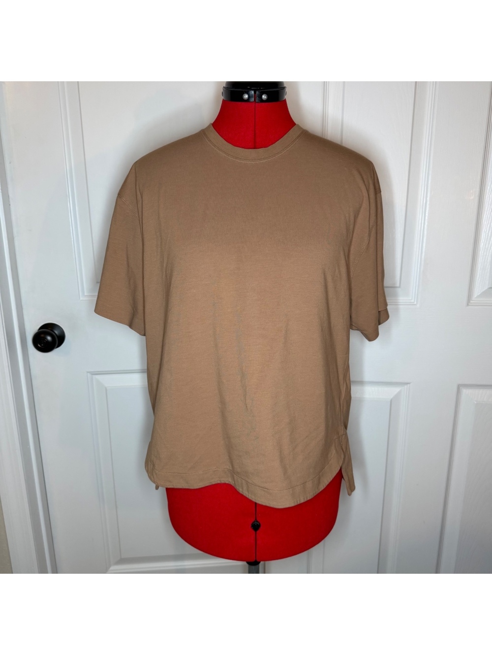 Athleta Short Sleeve Brown Effortless Tee Womens Sz M